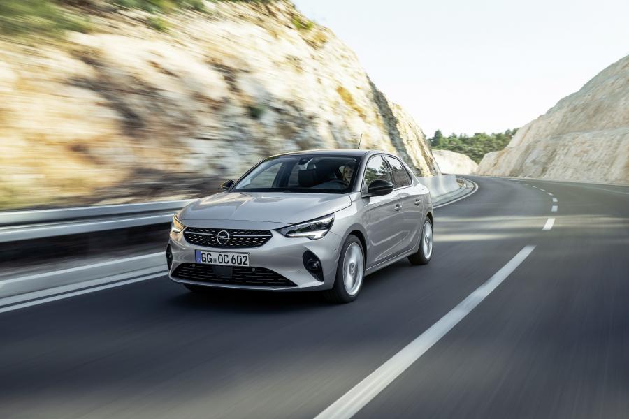  Opel Corsa (F) 2019 года  (фото 17 из 35)